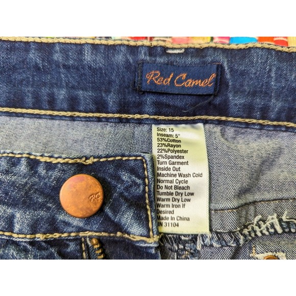 Red Camel Women's Jr 15 Distressed Shorts Denim Jean Cuffed Embroidered Blue EUC - Picture 6 of 10